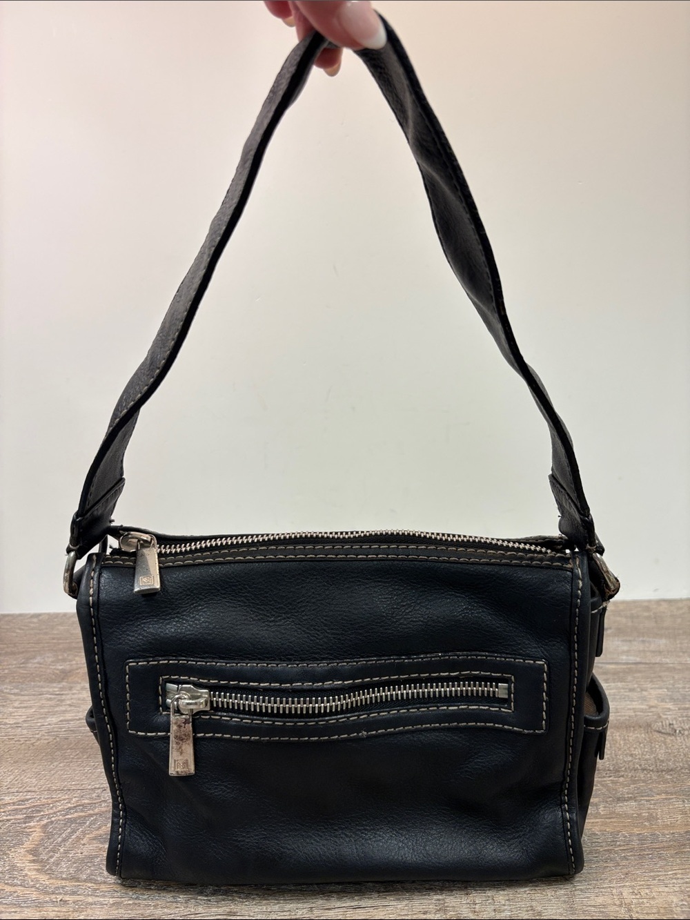 Vintage Y2K Michael Kors Black Leather Shoulder Bag Contrast Stitch Zip Pocket